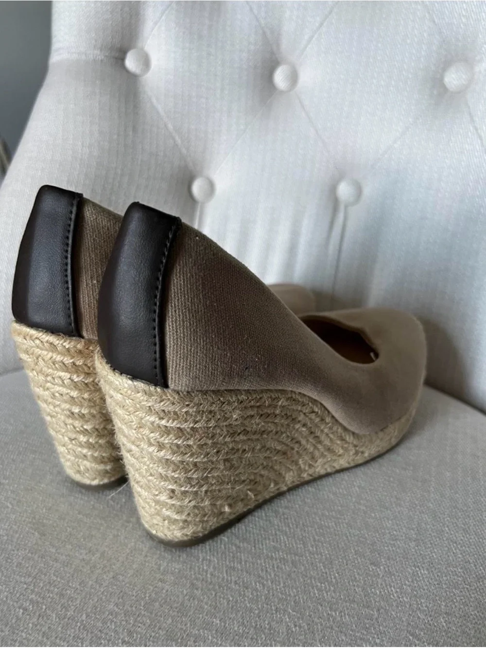Mootsies Tootsies beige canvas